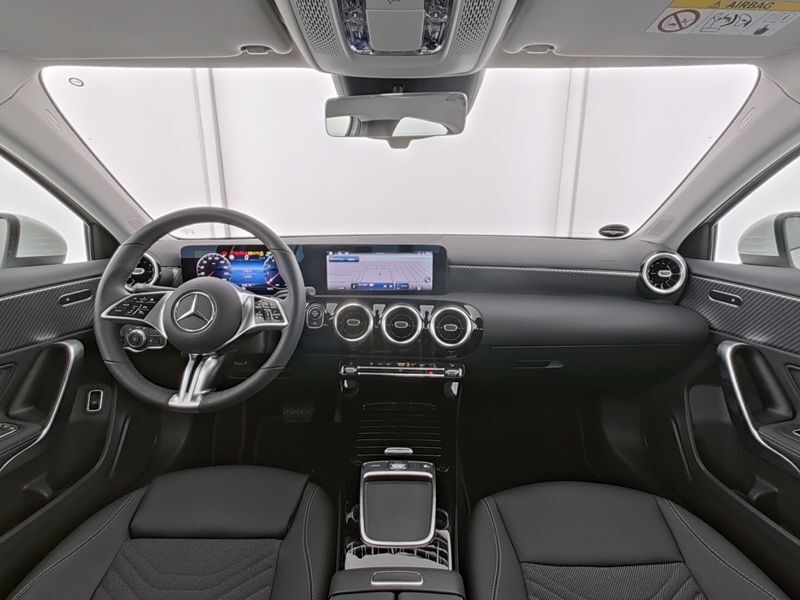Mercedes-Benz A 220 Progressive Line Advanced