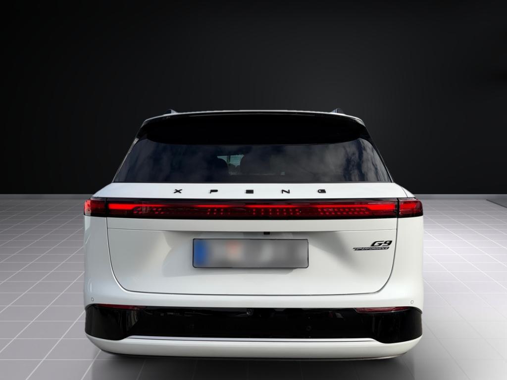 XPENG G9 AWD Performance 360 AHK DISTR KAMERA PANO PDC
