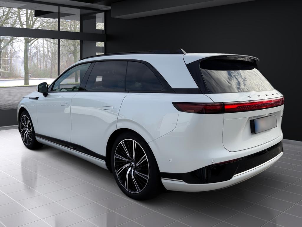 XPENG G9 AWD Performance 360 AHK DISTR KAMERA PANO PDC