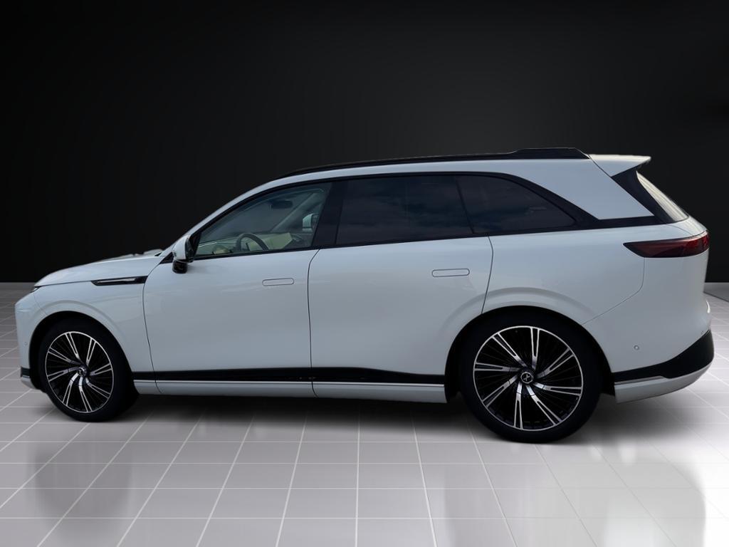 XPENG G9 AWD Performance 360 AHK DISTR KAMERA PANO PDC