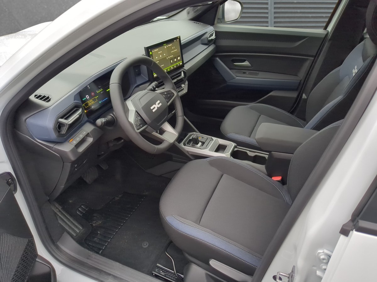 Dacia Bigster Expression Hybrid 155 SHZ LED PDC