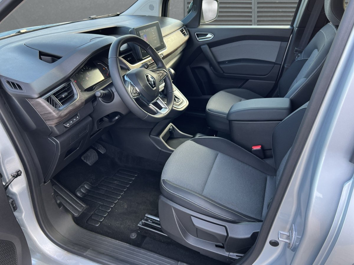 Renault Kangoo TCe 130 EDC Techno Klimaautomatik LED