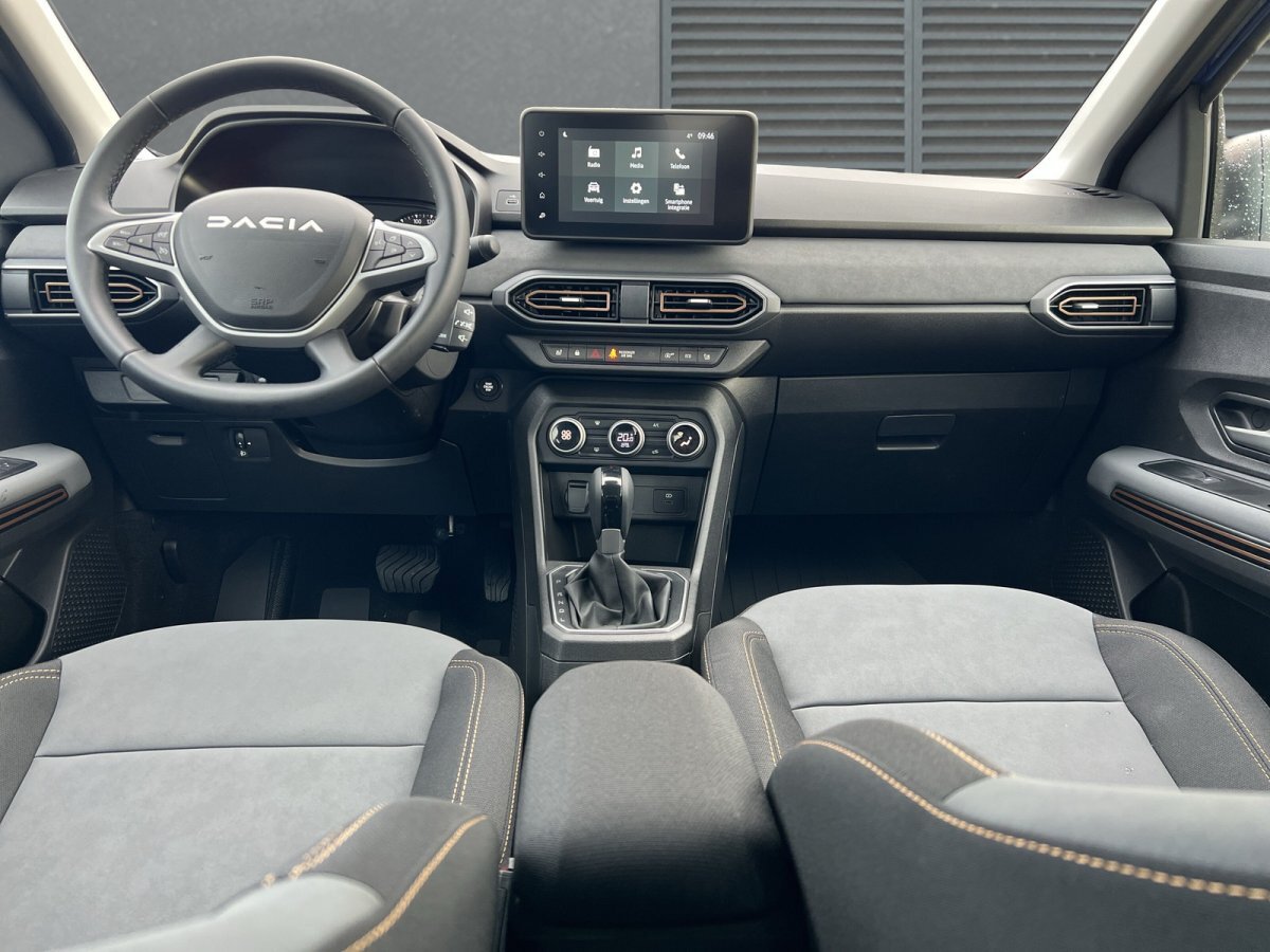 Dacia Sandero Stepway TCe 90 CVT Extreme SHZ PDC RFK