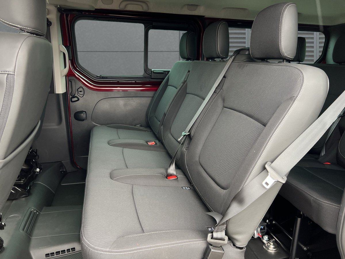 Renault Trafic dCi 150 Automatik L2H1 3,0t Grand Equilibre ALU AHK + SHZ