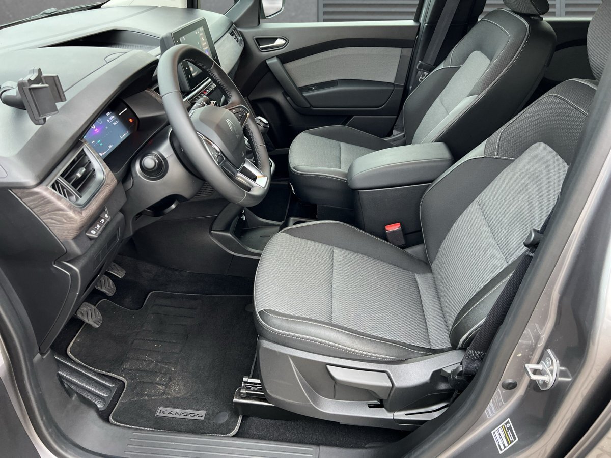 Renault Grand Kangoo TCe 130 Techno SHZ