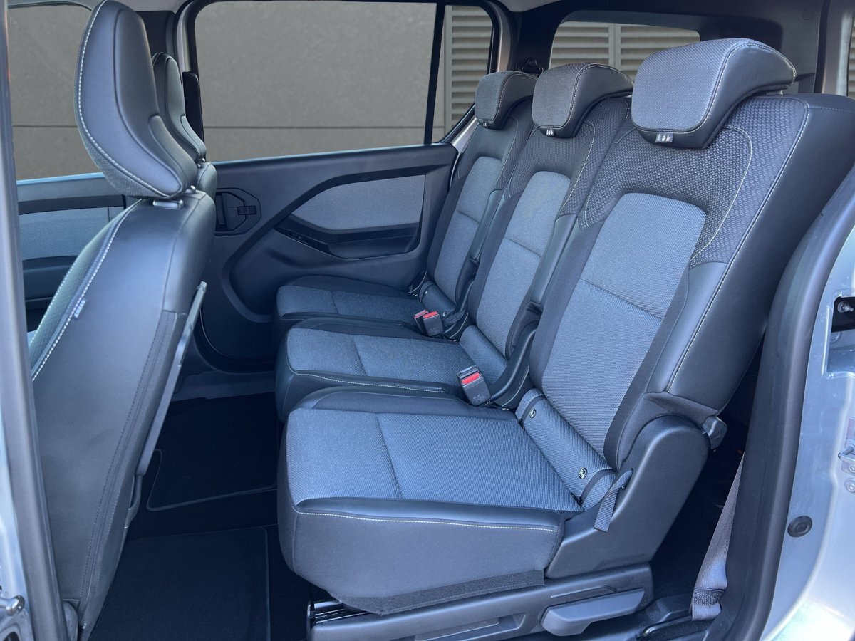 Renault Grand Kangoo TCe 130 Techno SHZ