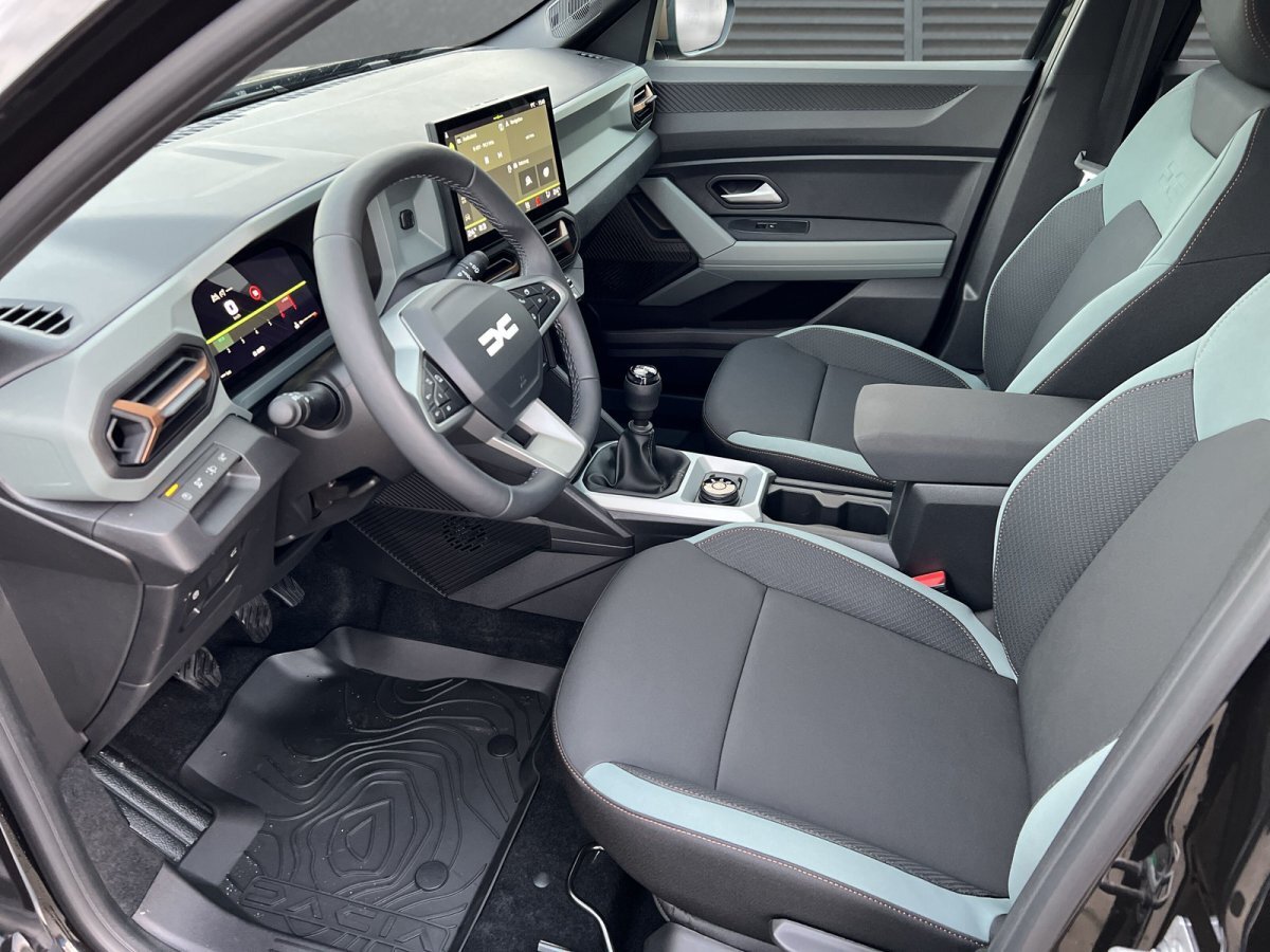 Dacia Bigster TCe 130 Extreme 4x4 SHZ el. Heckkl. RFK Pano