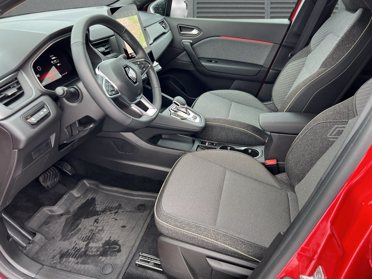 Renault Captur TCe 160 EDC Techno SHZ LKHZ