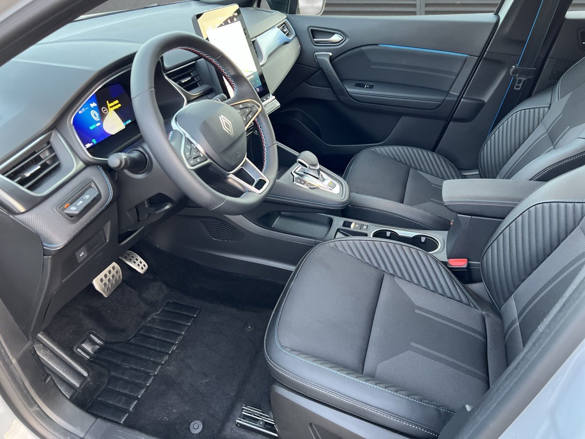 Renault Symbioz Full Hybrid E-Tech 145 Esprit Alpine LKHZ+RFK+SHZ