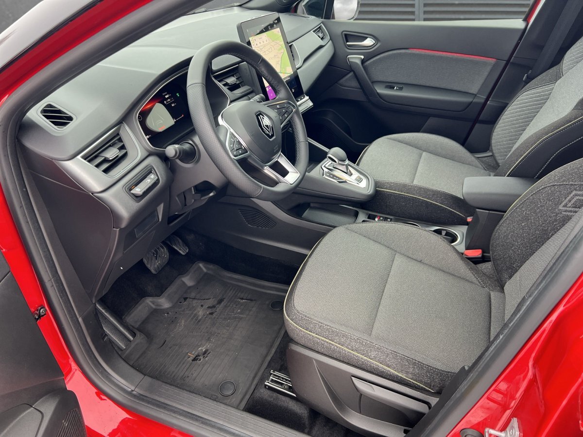 Renault Captur TCe 160 EDC Techno SHZ LKHZ