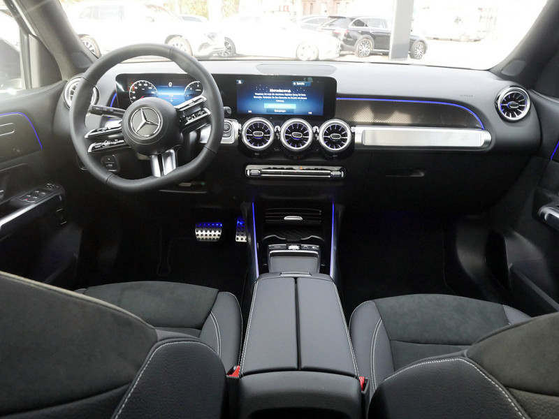 Mercedes-Benz GLB 200 d 4M AMG NIGHT MULTI 360 AHK KAMERA PANO