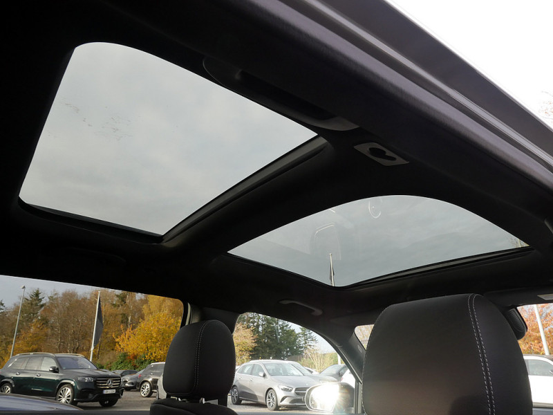 Mercedes-Benz GLB 200 d 4M AMG NIGHT MULTI 360 AHK KAMERA PANO