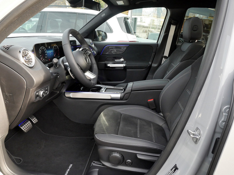 Mercedes-Benz GLB 200 d 4M AMG NIGHT MULTI 360 AHK KAMERA PANO