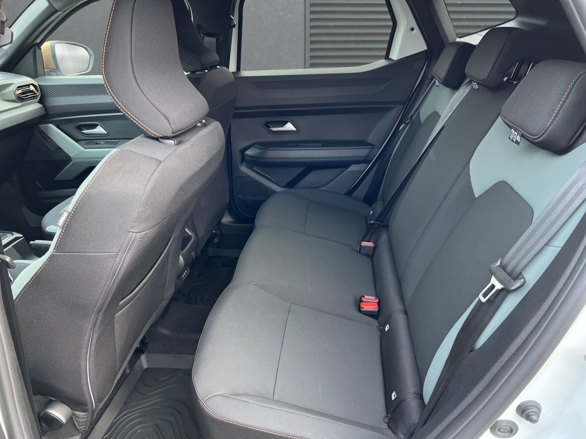 Dacia Duster Hybrid 140 Extreme SHZ LKHZ Multiview