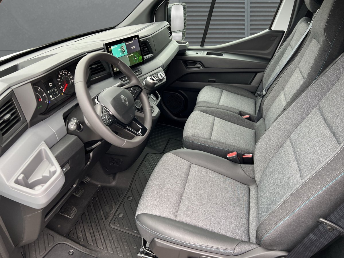 Renault Master dCi 170 L3H2 3,5t Extra Reserverad Kabinenbeleuchtung Holzboden