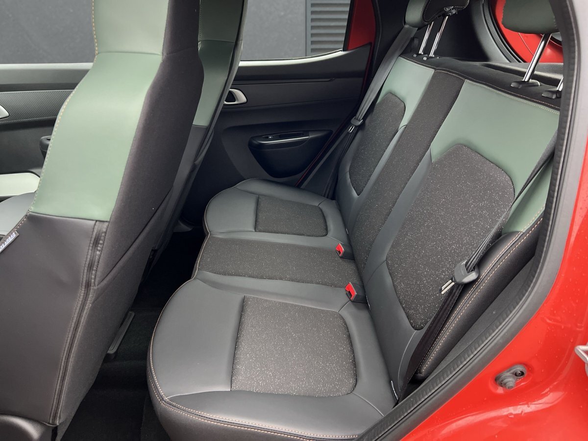 Dacia Spring Electric 65 Extreme CCS+PDC+DAB