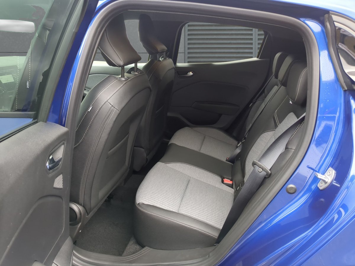 Renault Clio TCe 90 Techno SHZ LKHZ