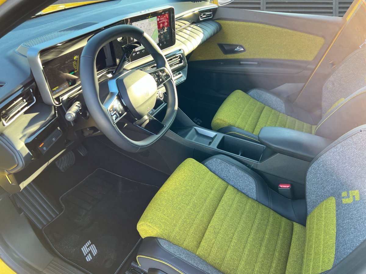 Renault R 5 150 Comfort Range Iconic Five Harman Kardon V2L SHZ LKHZ