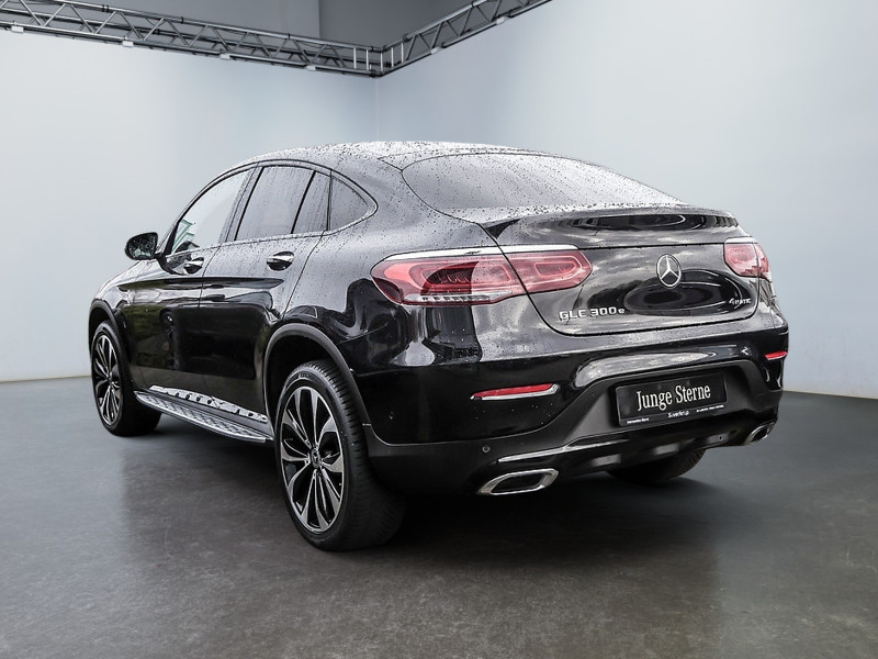 Mercedes-Benz GLC 300 e 4M Coupé NIGHT MEMO MULTI 360 DISTR