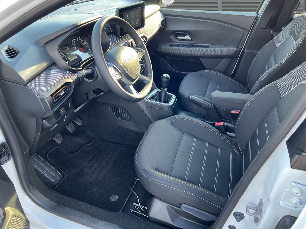 Dacia Sandero Stepway TCe 90 Expression NAVI+SHZ+RFK