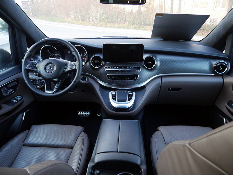 Mercedes-Benz V 300 d EXCLUSIVE EDITION Lang AMG AVANTGARDE
