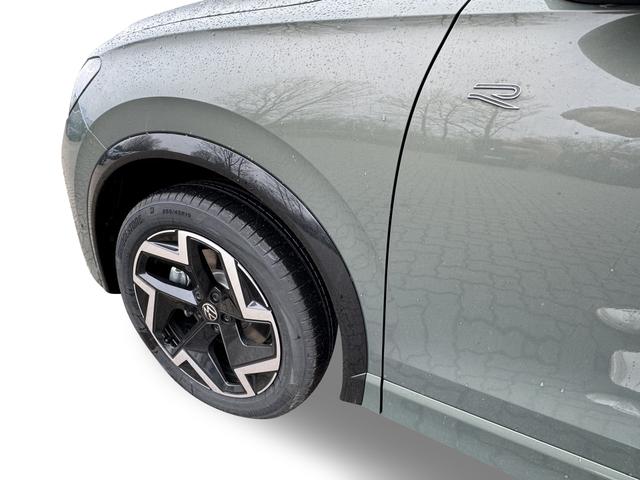 Volkswagen Tiguan R-Line People PLUG-IN+PANO+AHK