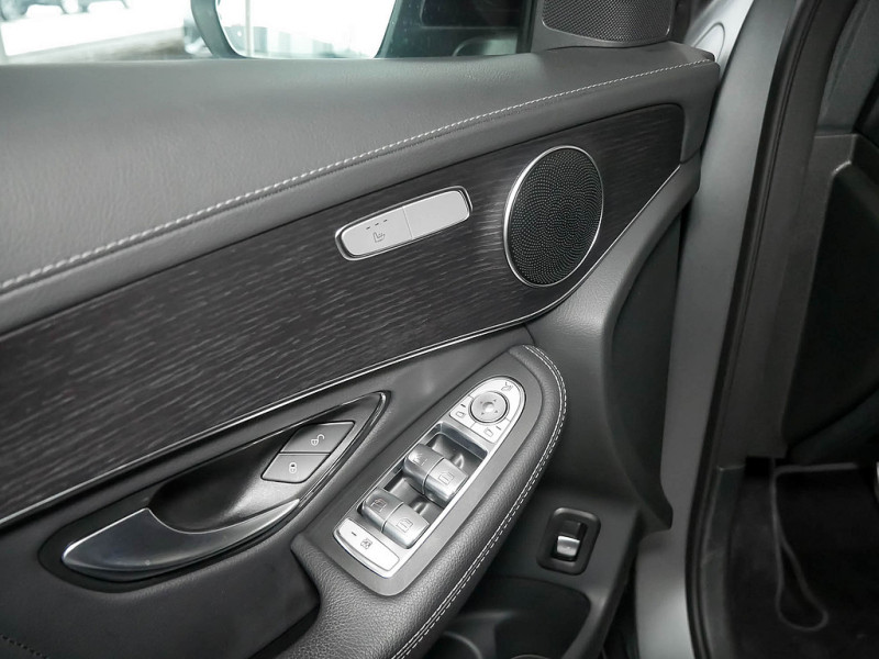 Mercedes-Benz GLC 300 4M AMG NIGHT 360 AIRMATIC DISTR KAMERA