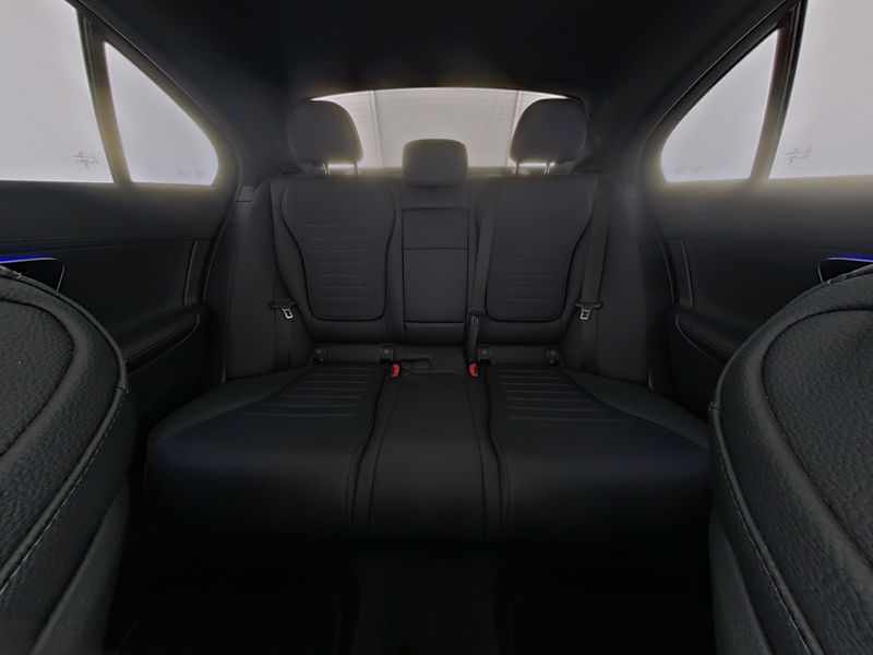 Mercedes-Benz C 300 AMG BURM NIGHT MEMO 360 DISTR KAMERA