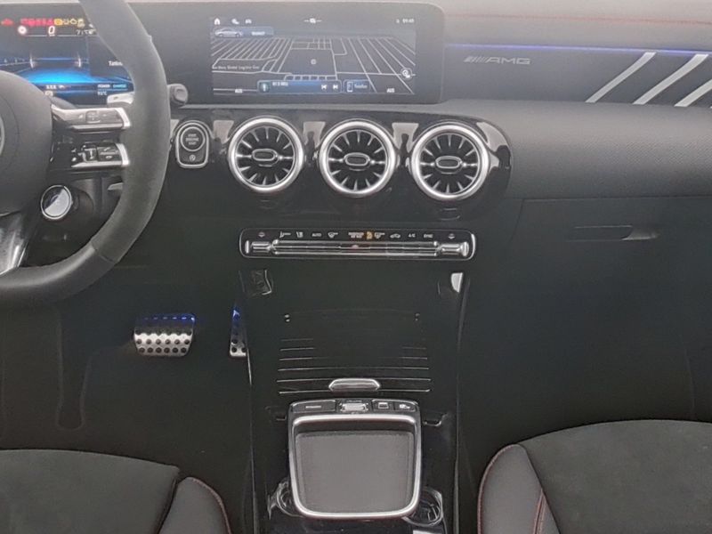 Mercedes-Benz CLA 35 AMG 4M AMG Coupé , AMG BURM NIGHT PREMIUM 360