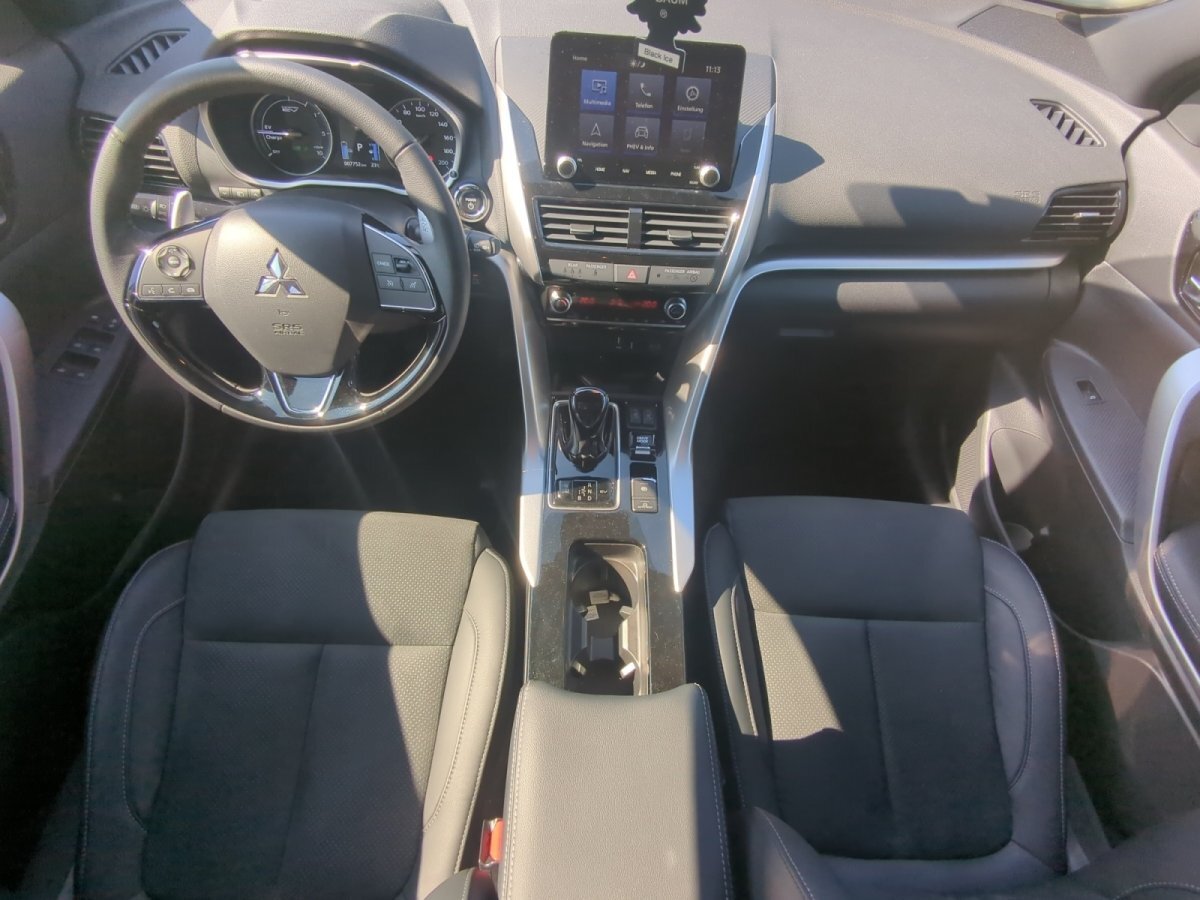 Mitsubishi Eclipse Cross Plug-In Hybrid PHEV Plus Navi