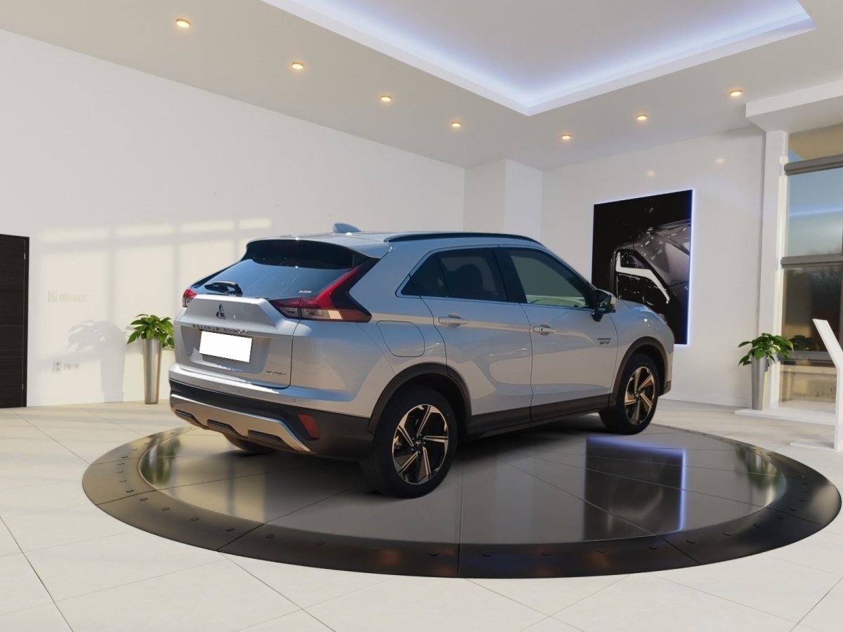 Mitsubishi Eclipse Cross Plug-In Hybrid PHEV Plus Navi