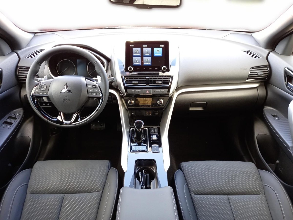 Mitsubishi Eclipse Cross Plug-In Hybrid PHEV Plus Select AHK
