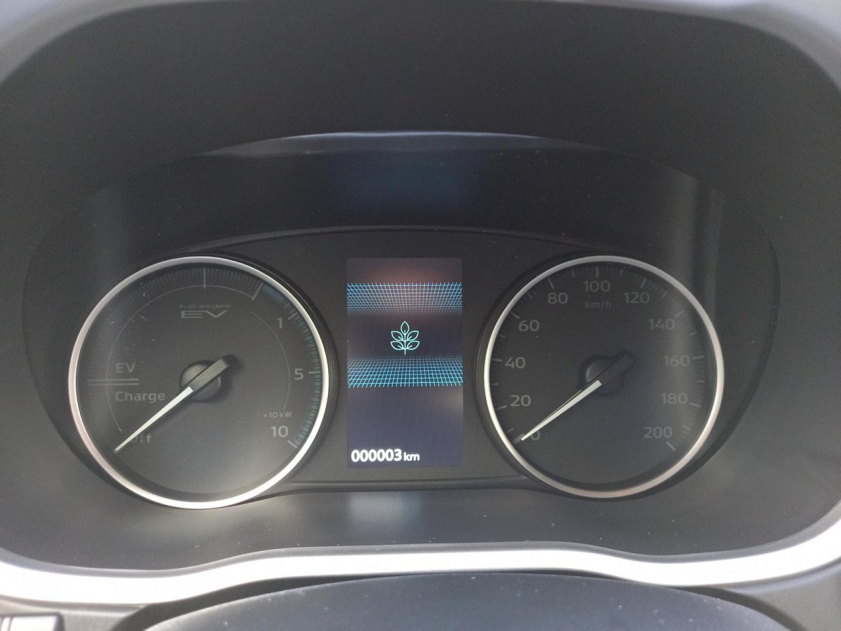 Mitsubishi Eclipse Cross Plug-In Hybrid PHEV Plus Select AHK