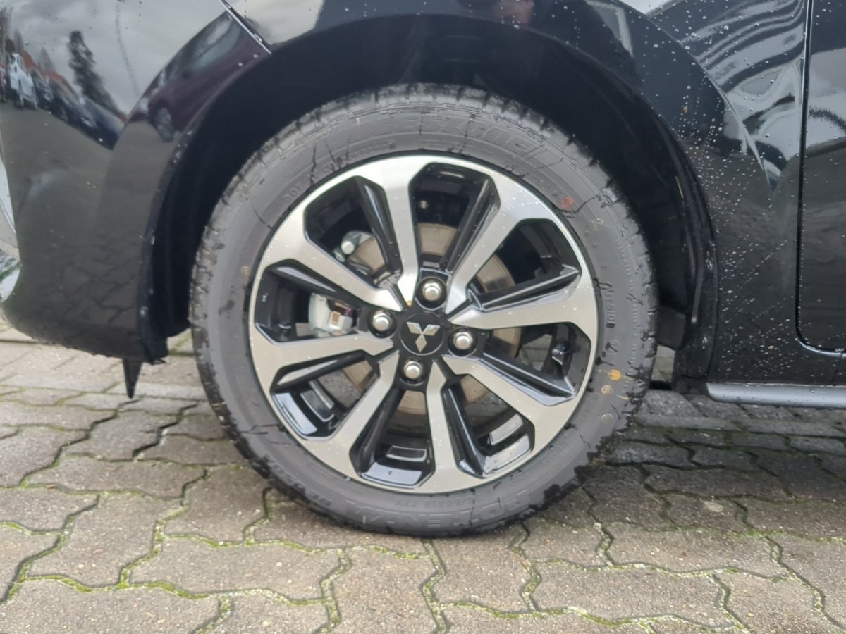 Mitsubishi Space Star 1.2 MIVEC Select+
