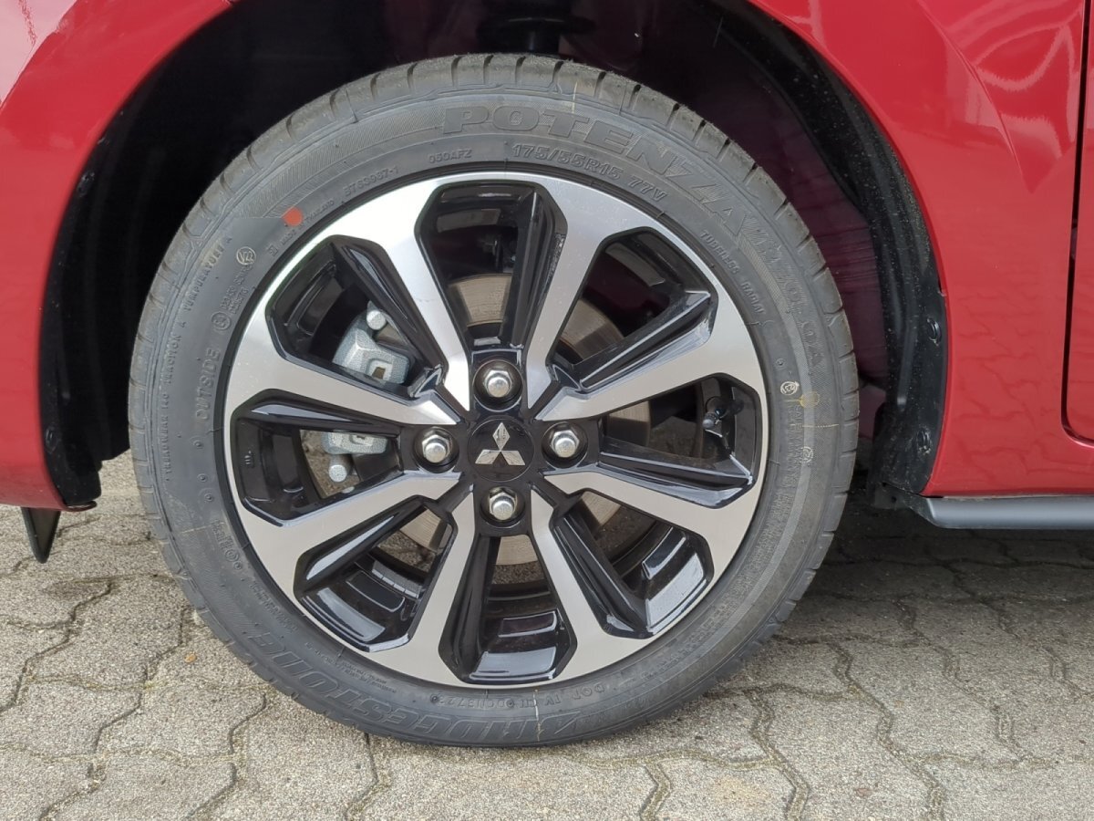 Mitsubishi Space Star 1.2 MIVEC Select+  RFK SHZ