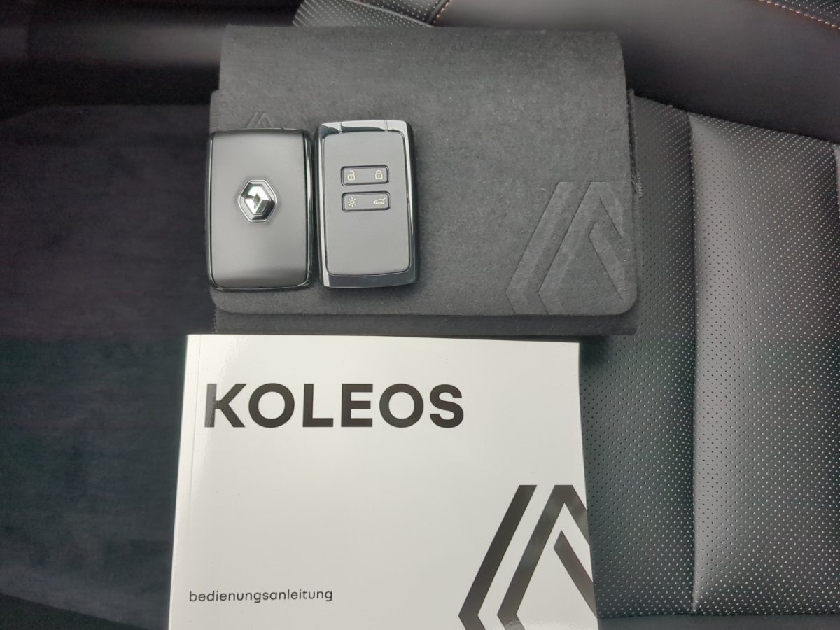 Renault Koleos dCi 185 4WD Initiale Paris Panodach Navi SHZ