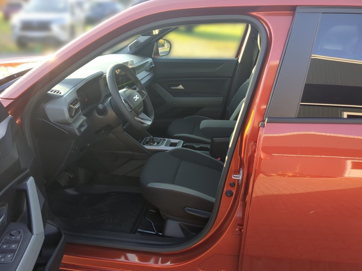 Dacia Duster TCe 140 Hybrid Extreme Navi RFK SHZ