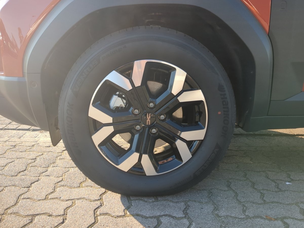 Dacia Duster TCe 140 Hybrid Extreme Navi RFK SHZ